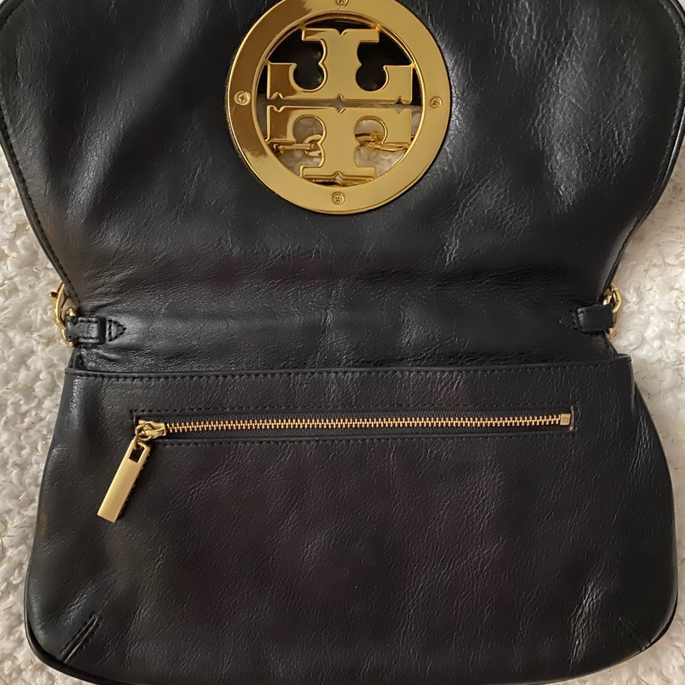 Tory Burch clutch/crossbody leather bag! - Picture 4 of 12